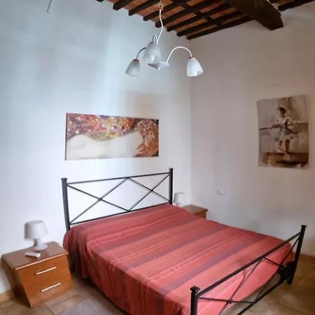 Onda Blu - Bilocale Con Aria Condizionata A Due Passi Dal Castello E Dal Torrione E Rivellino Appartement Piombino Buitenkant foto