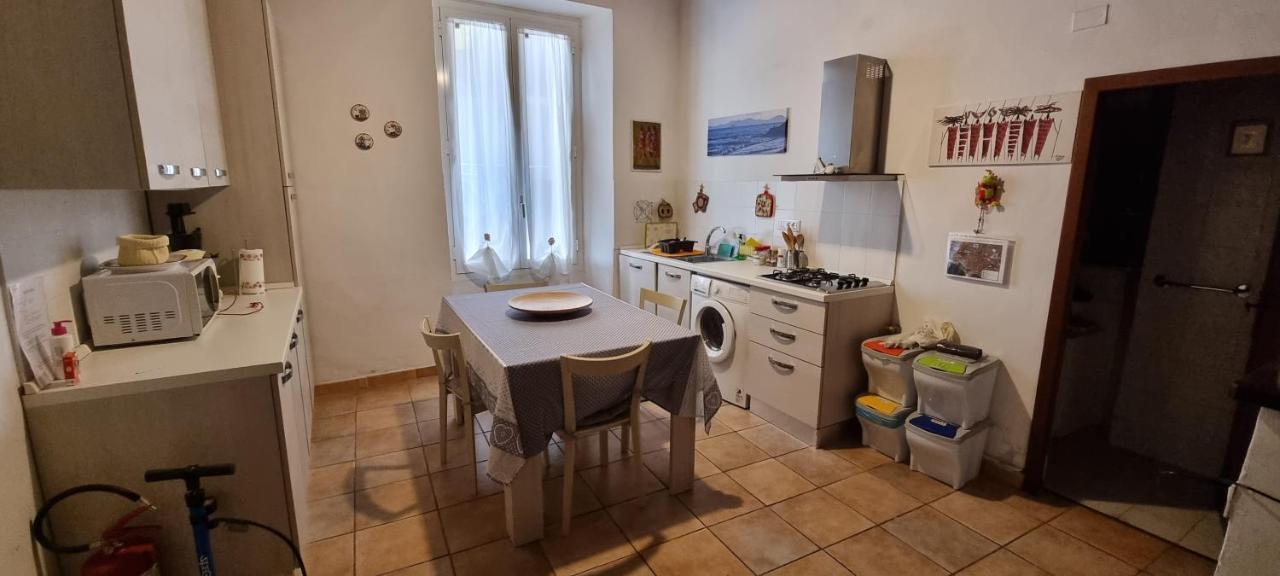 Onda Blu - Bilocale Con Aria Condizionata A Due Passi Dal Castello E Dal Torrione E Rivellino Appartement Piombino Buitenkant foto