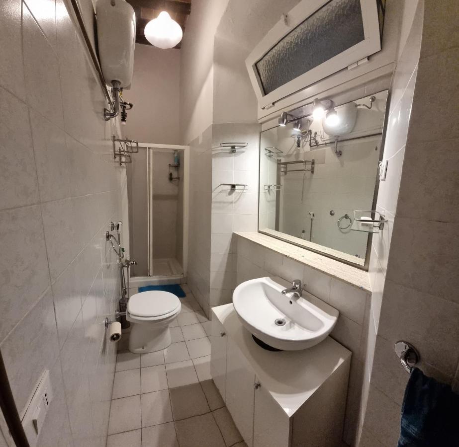 Onda Blu - Bilocale Con Aria Condizionata A Due Passi Dal Castello E Dal Torrione E Rivellino Appartement Piombino Buitenkant foto